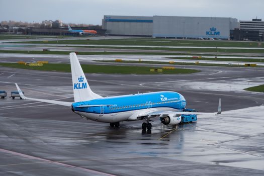 Eindhoven Airport: Een Belangrijke Schakel in de Nederlandse Luchtvaart